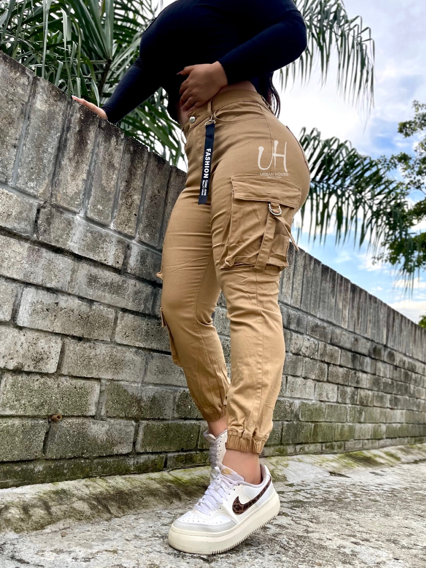 CARGO PANTS BEIGE OSCURO Ref: 35665