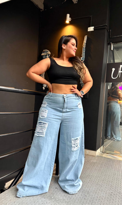 REF: 2515 JEAN CURVY, ANCHO REALMENTE ANCHO CON ROTOS TAPADOS,EN TELA DENIM RÍGIDO.