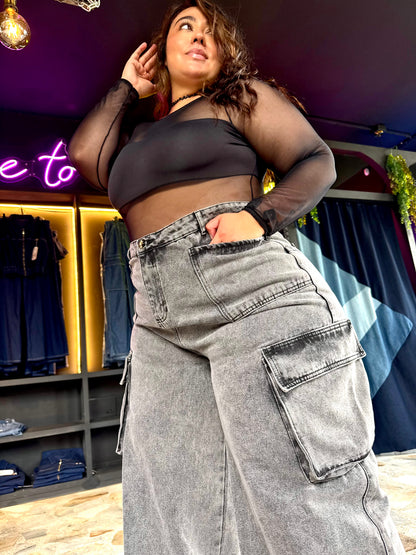 REF: 2531 CARGO ANCHO CURVY, REALMENTE ANCHO, EN TELA DENIM RÍGIDO, GRIS CLARO