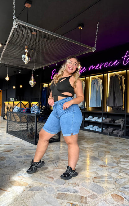 REF: 38419 SHORT CURVY TIRO ALTO EN TELA DENIM FULL STRETCH