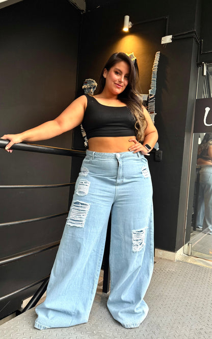 REF: 2515 JEAN CURVY, ANCHO REALMENTE ANCHO CON ROTOS TAPADOS,EN TELA DENIM RÍGIDO.