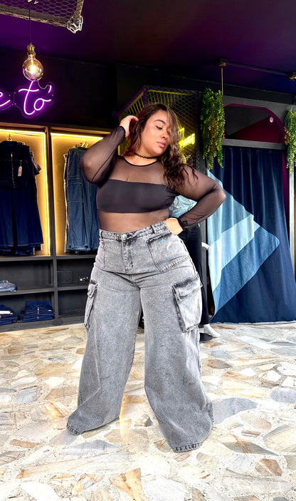 REF: 2531 CARGO ANCHO CURVY, REALMENTE ANCHO, EN TELA DENIM RÍGIDO, GRIS CLARO