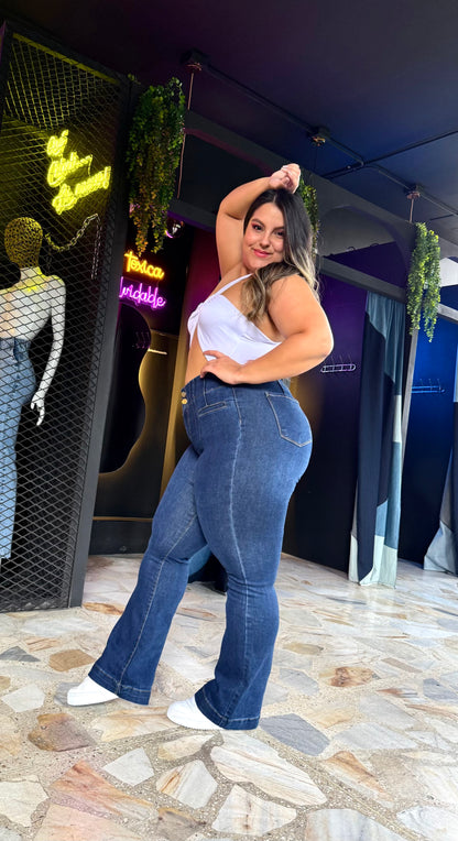 REF: 39437-39439 CURVY CON PINZAS MOLDEADORAS EFECTO LIPO BOTA RECTA EN TELA DENIM FULL STRETCH