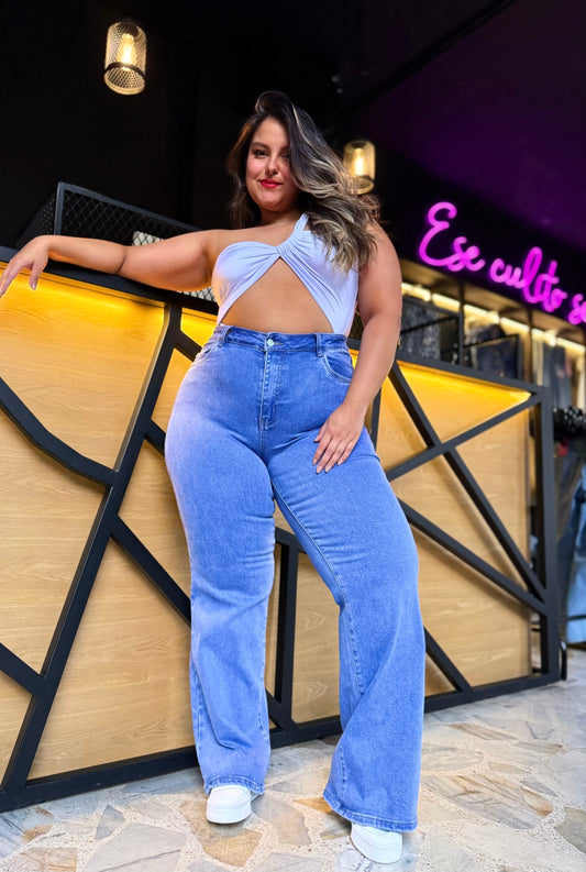 REF: 97475 RECTO EN TELA DENIM FULL STRETCH, TIRO ALTO LEVANTA COLA, CURVY Y TALLA REGULAR