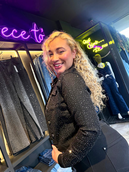 REF: 92734 CHAQUETA EN TELA DENIM STRETCH CON PIEDRA BRILLANTE EN DEGRADÉ
