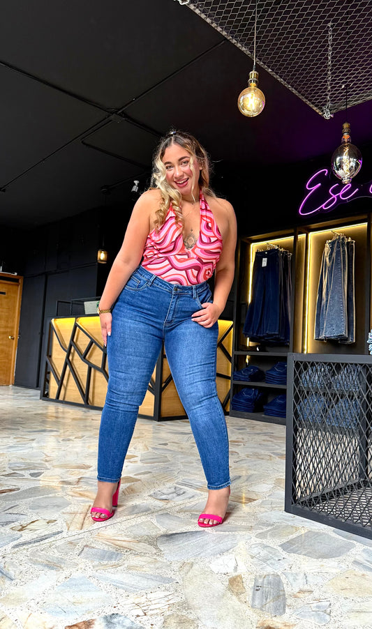 REF: ARF-1777 SKINNY CURVY TIRO ALTO LEVANTA COLA EN TELA DENIM FULL STRETCH