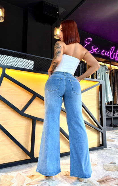 REF: 97650 FLARE TIRO ALTO EN TELA DENIM FULL STRETCH CON BRILLO EN DEGRADE